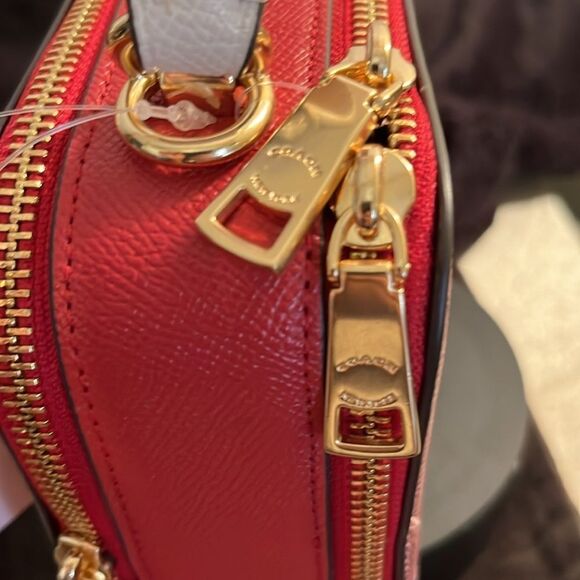 COACH DISNEY MOTIF CRUELLA DE VILLE BOX CROSSBODY COLLECTORS HANDBAG. NWT - Picture 6 of 16